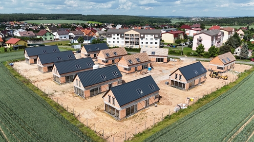 Fotografie z červnové výstavby 7